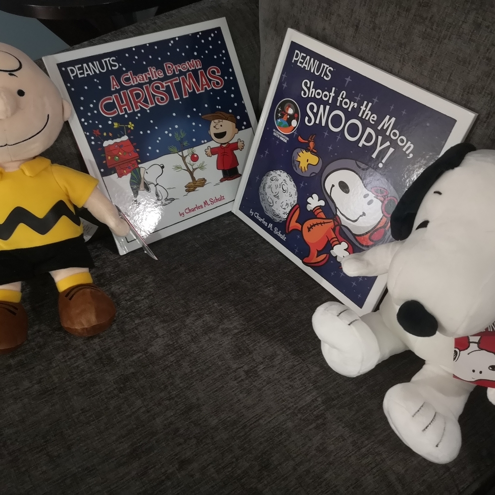 Plush Charlie Brown Toys&Books